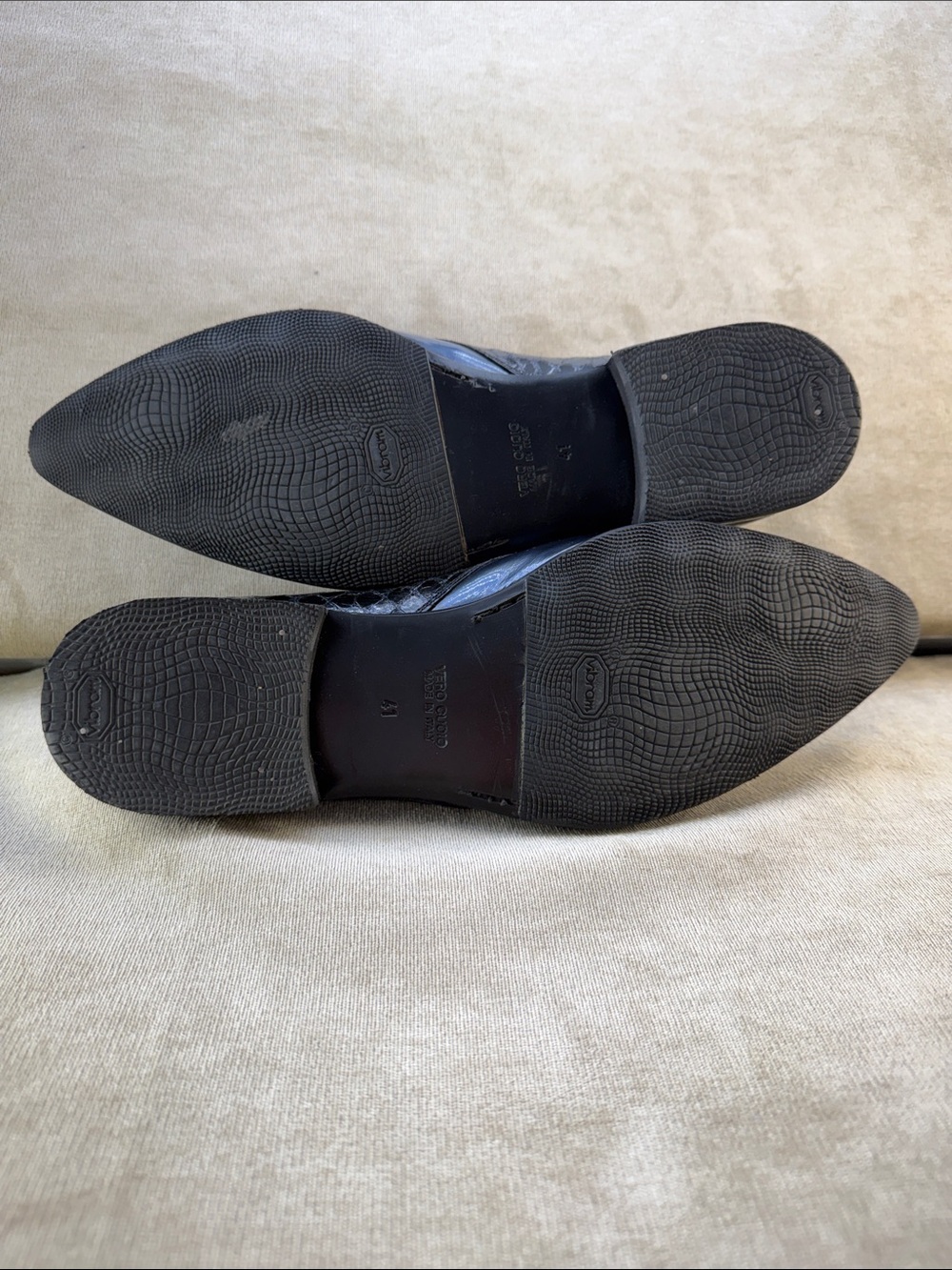 Men's Navy Gloss Leather Lace-Up Oxfords - Picture 7 of 8